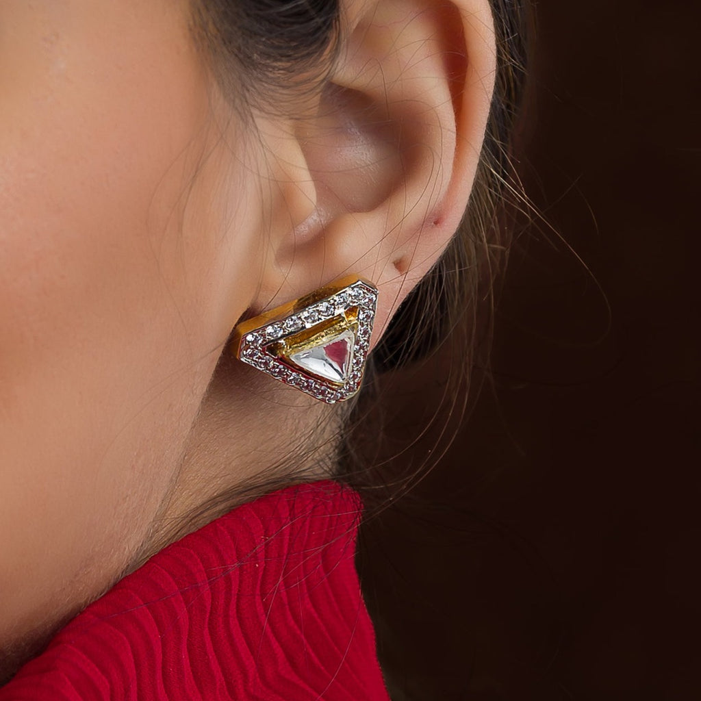 A model is wearing a Safa Earring